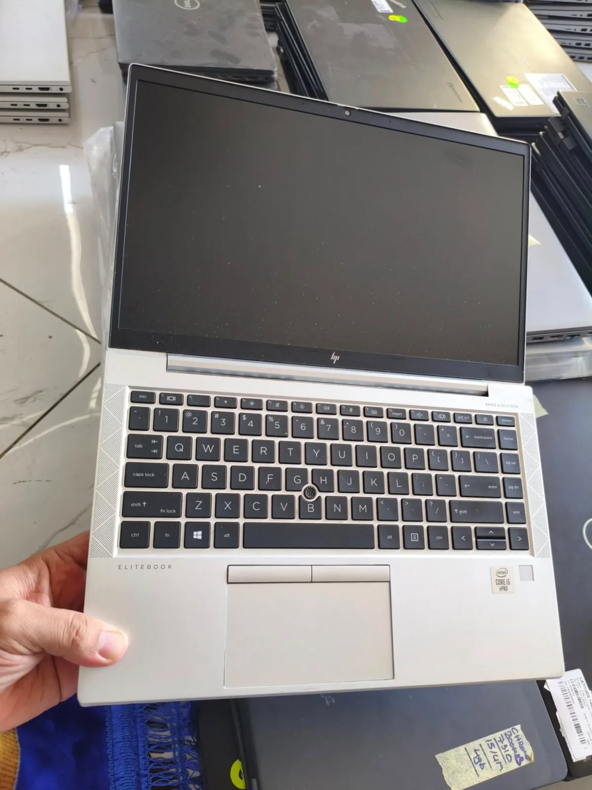 Hp , DeLL
